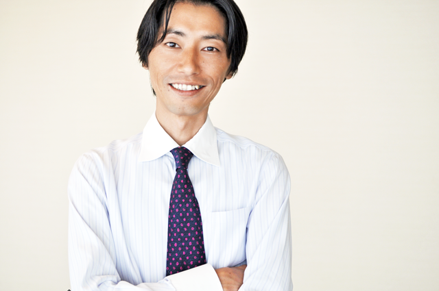 税理士 西向隆夫